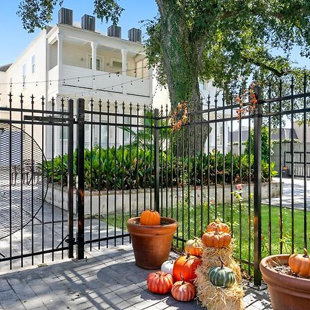 Modern 2Br On Carondelet By Hosteeva Apartman New Orleans  Kültér fotó